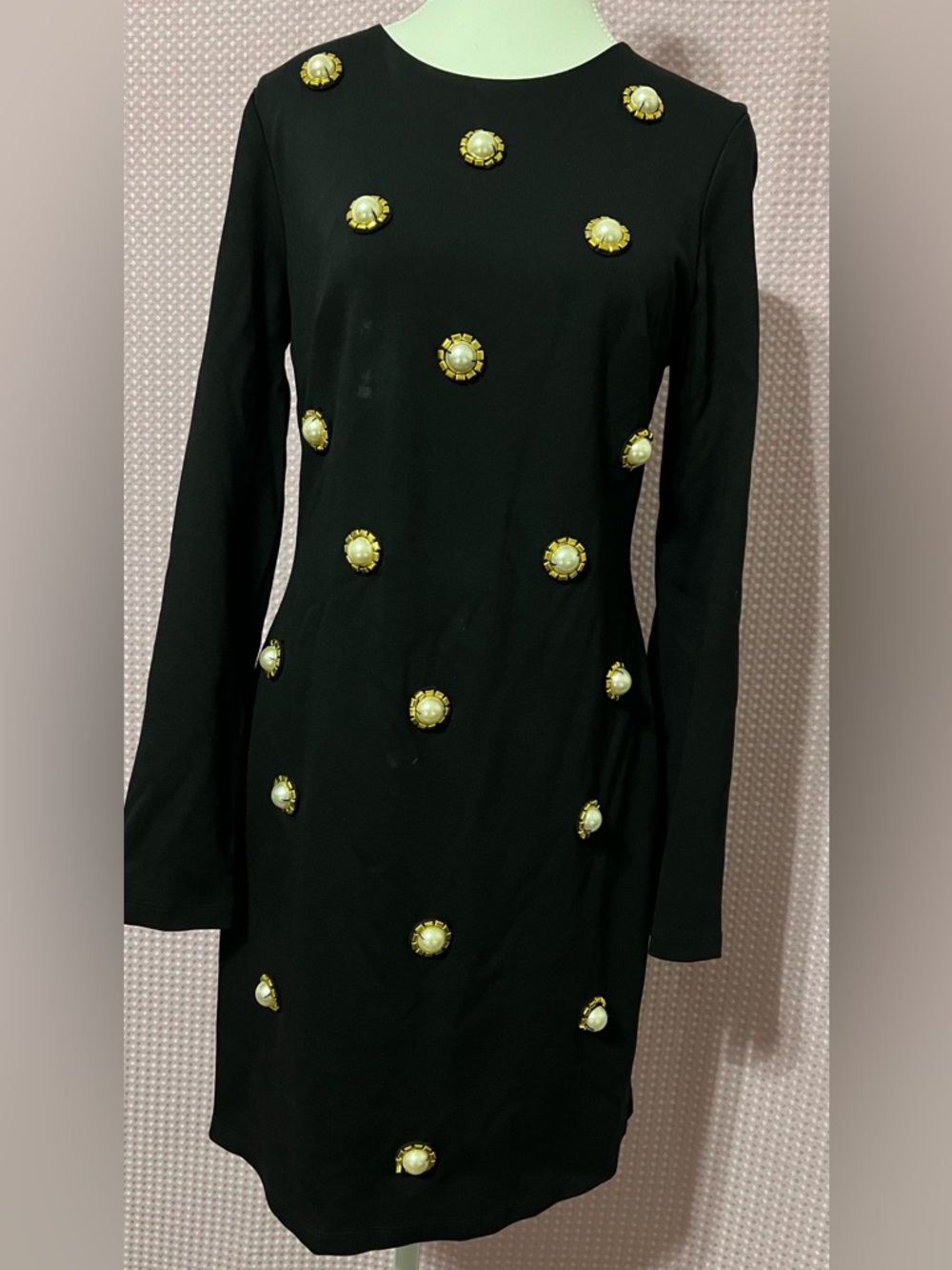 Nicole Miller Black Long Sleeve Shift Dress with Pearl-Gold Buttons